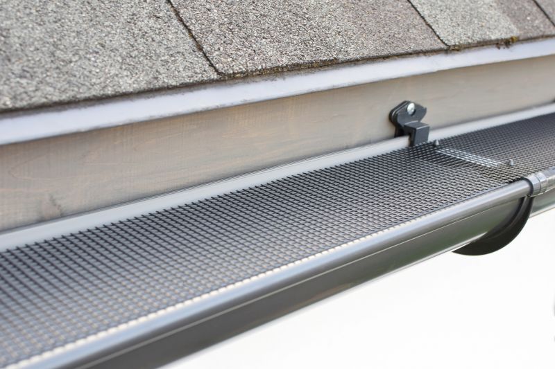 Seamless Gutter Cover Fit